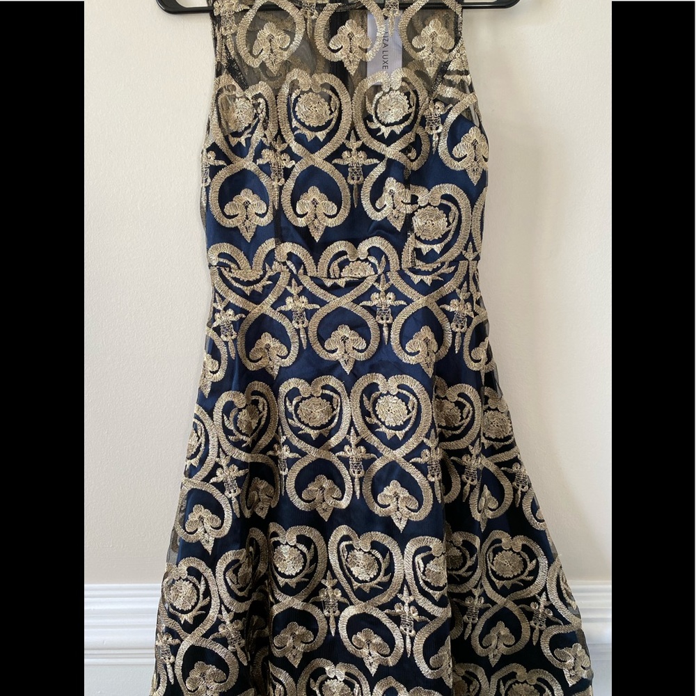 💙NWT Modcloth Liza Luxe dress